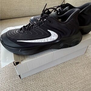 Nike Giannis immortality 4